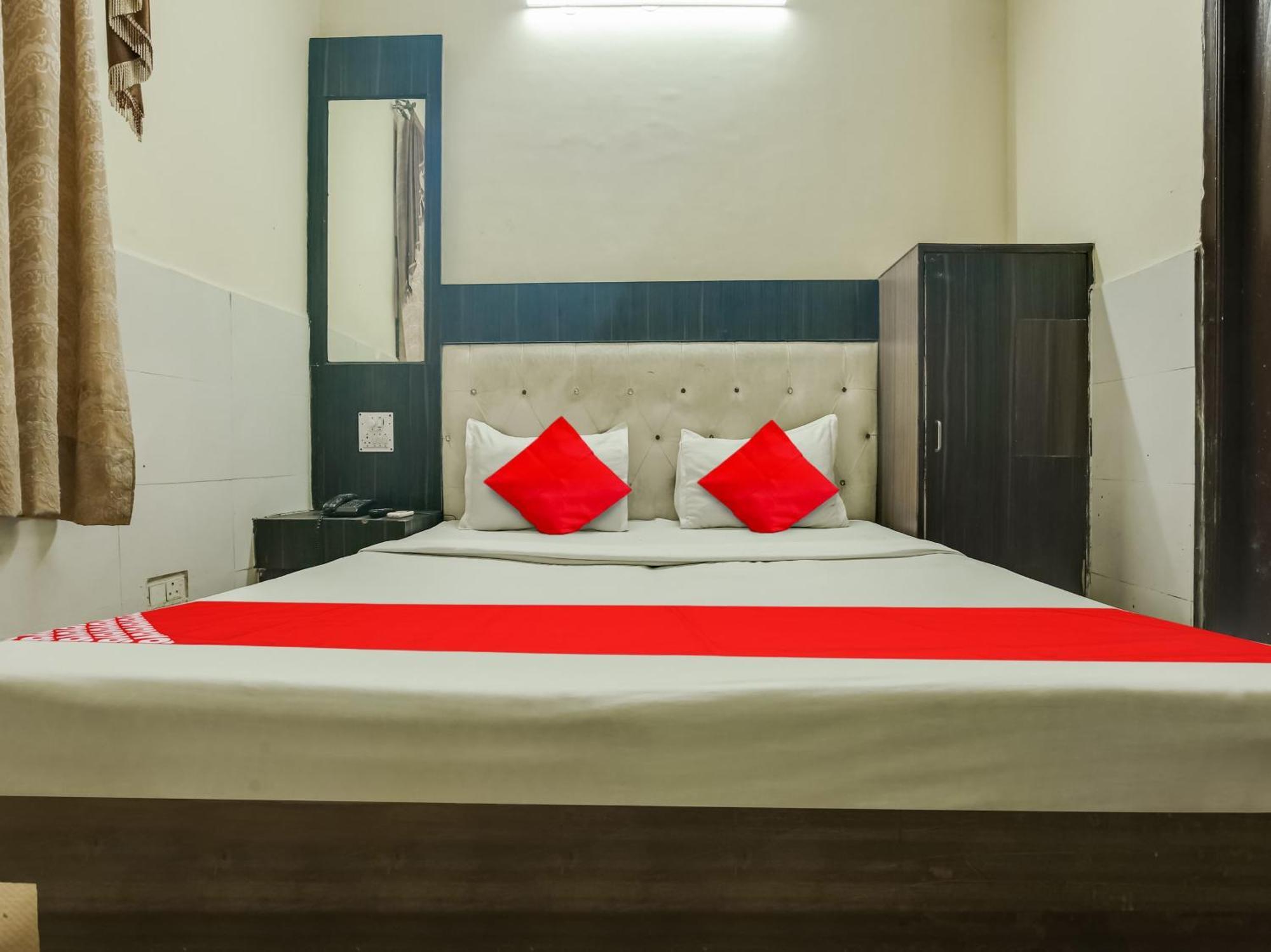 Oyo Hotel Shagun Chandīgarh Εξωτερικό φωτογραφία